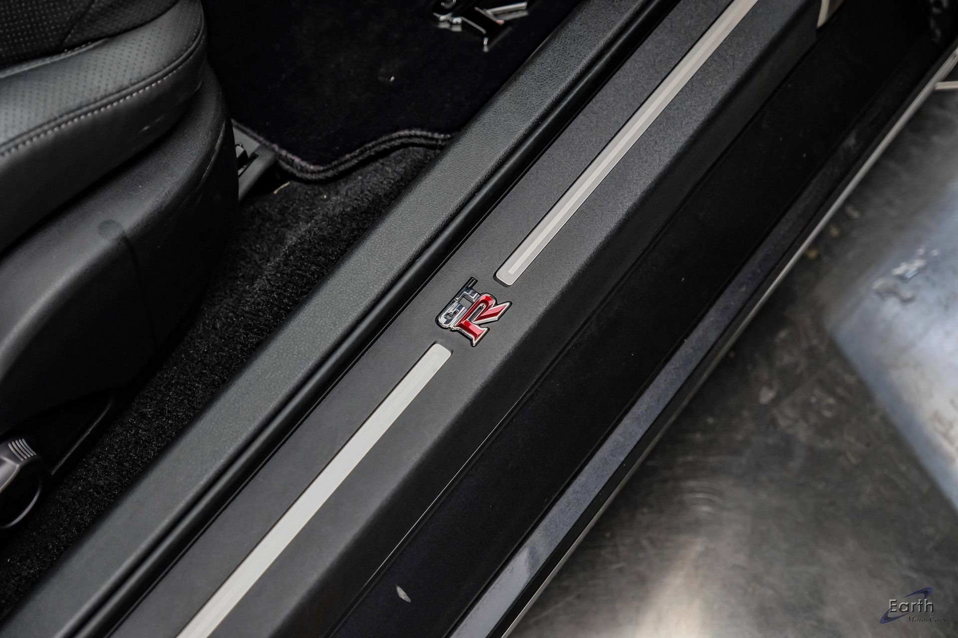 Used 2009 Nissan GT-R Premium image 57