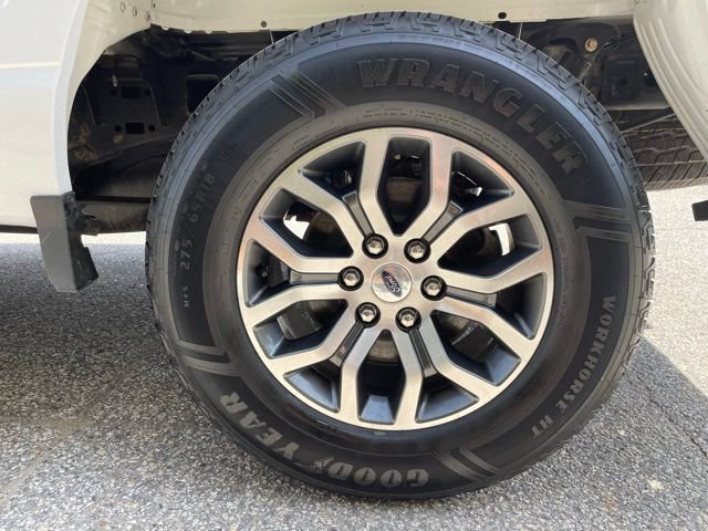 Certified 2022 Ford F150 Lariat w/ Equipment Group 501A Mid AWD/4WD image 7