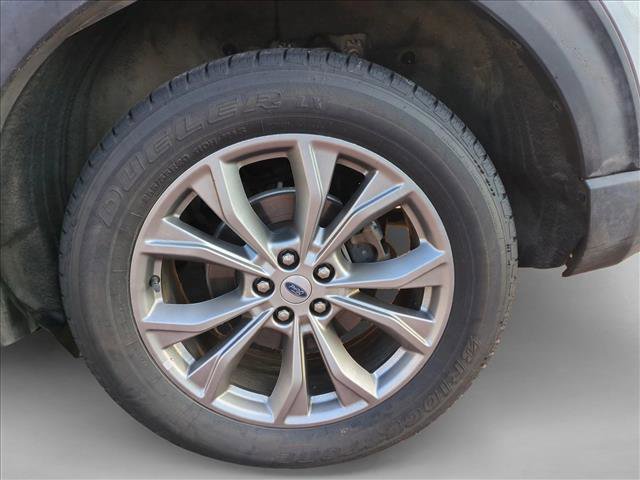 Used 2023 Ford Explorer Limited image 14