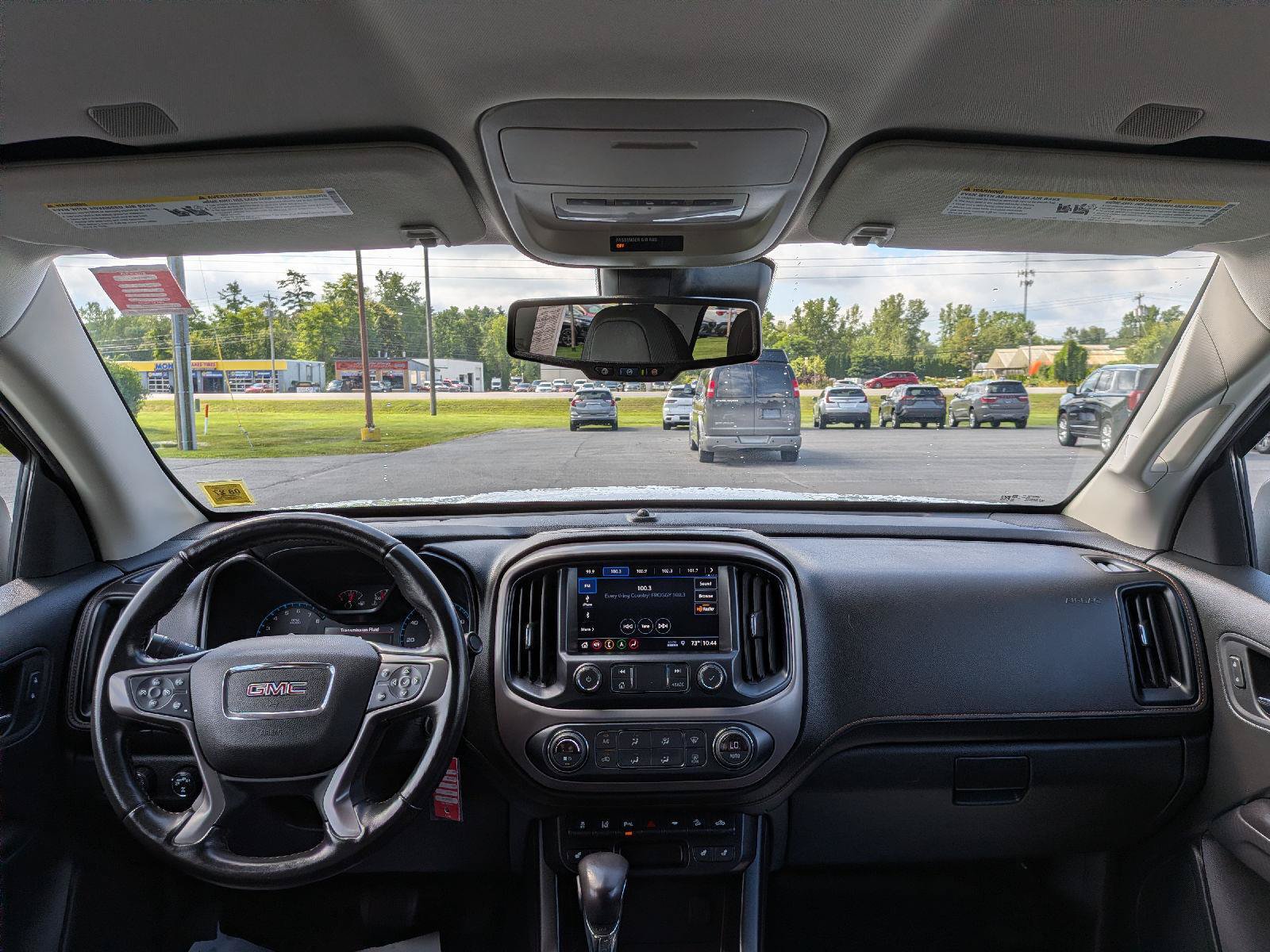 Used 2022 GMC Canyon AT4 AWD/4WD image 23
