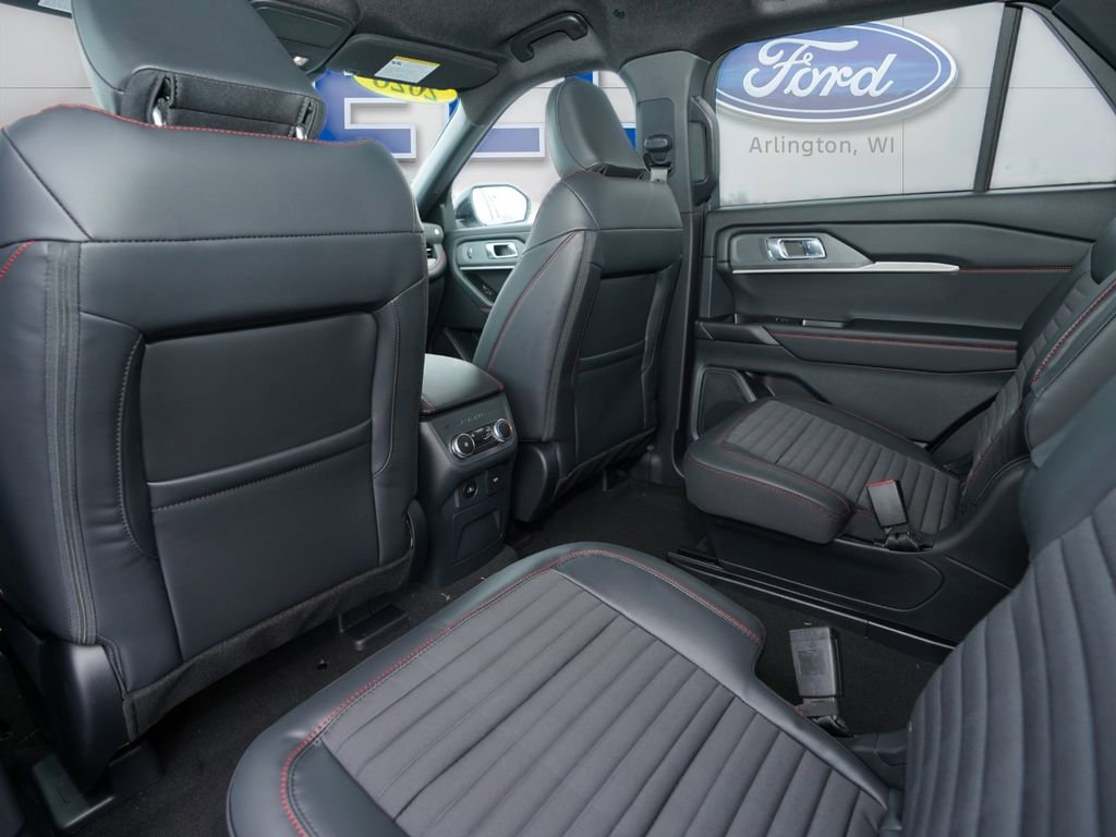 New 2026 Ford Explorer ST-Line image 21