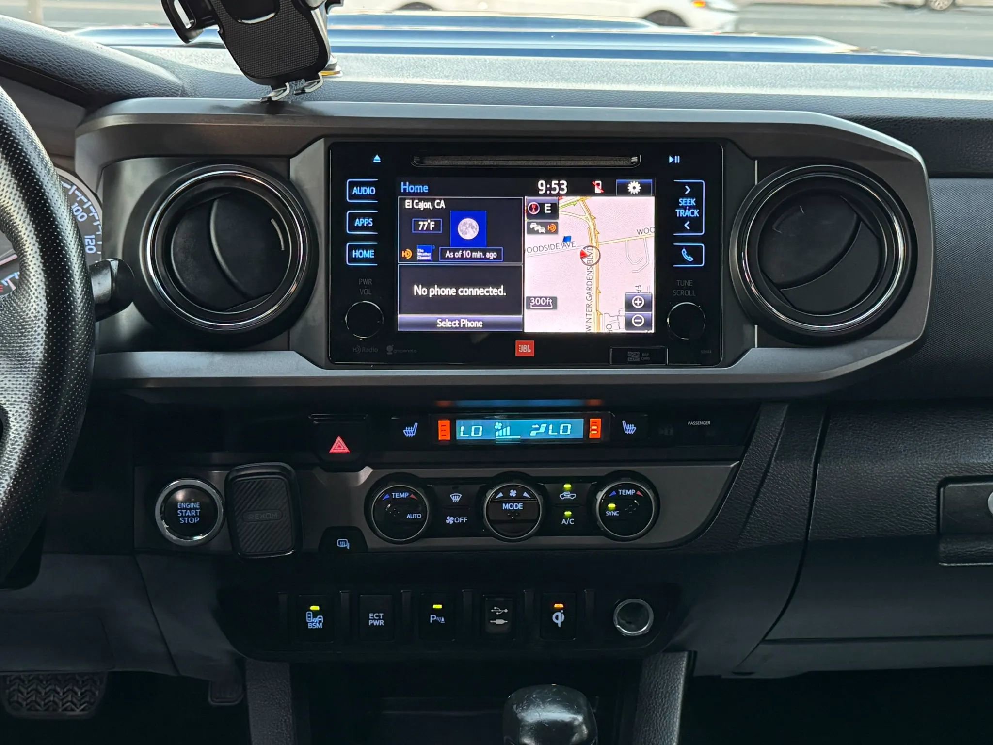 Used 2016 Toyota Tacoma TRD Sport RWD image 25