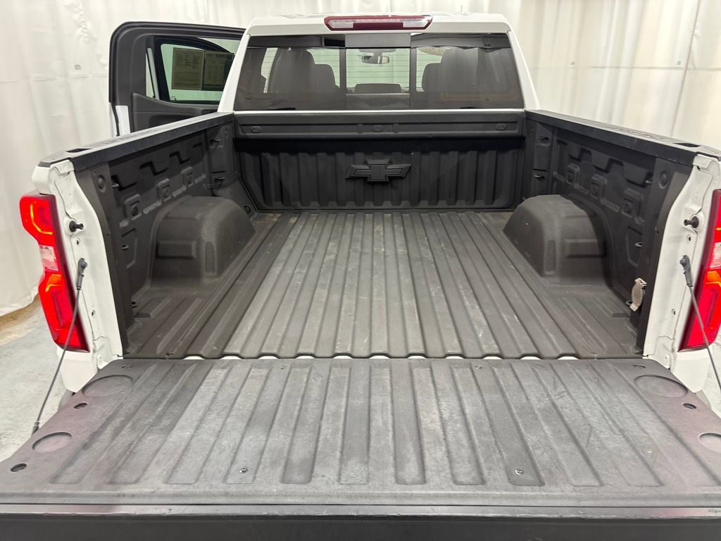 Used 2020 Chevrolet Silverado 1500 LT Trail Boss image 23