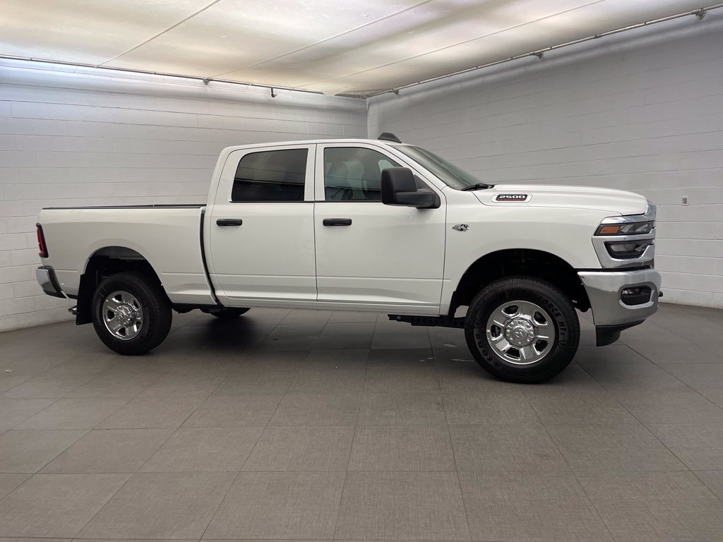 New 2027 RAM 2500 Tradesman AWD/4WD image 2