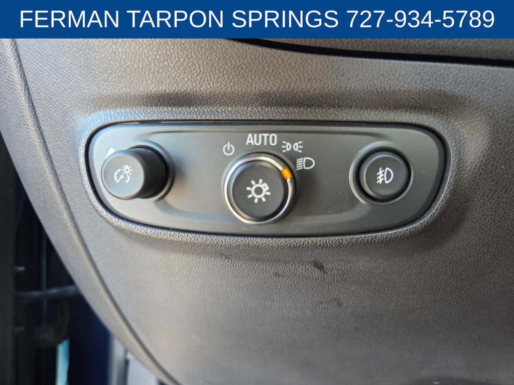 Used 2020 Chevrolet Equinox LT FWD image 23