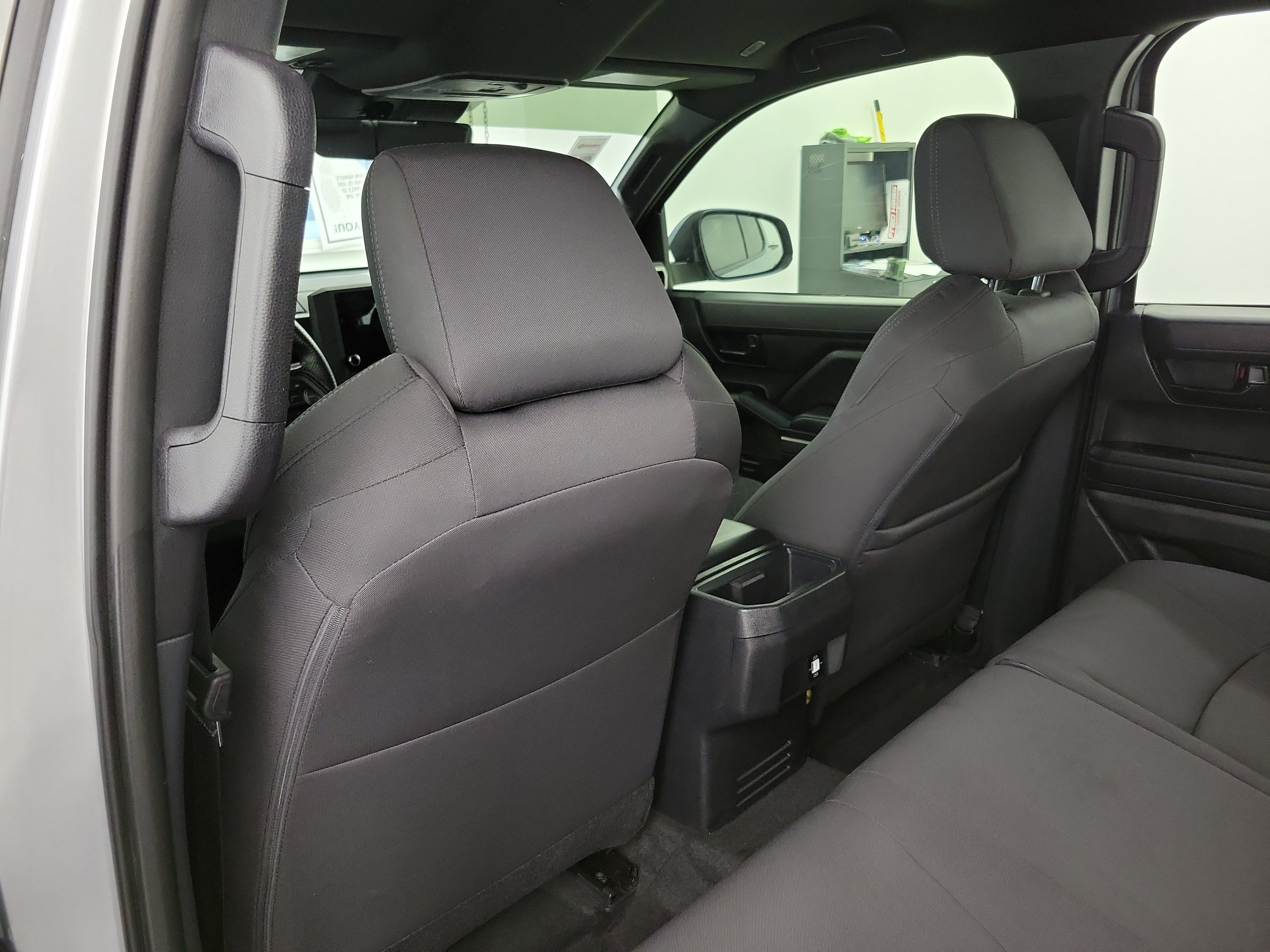 Certified 2025 Toyota Tacoma SR5 AWD/4WD image 13