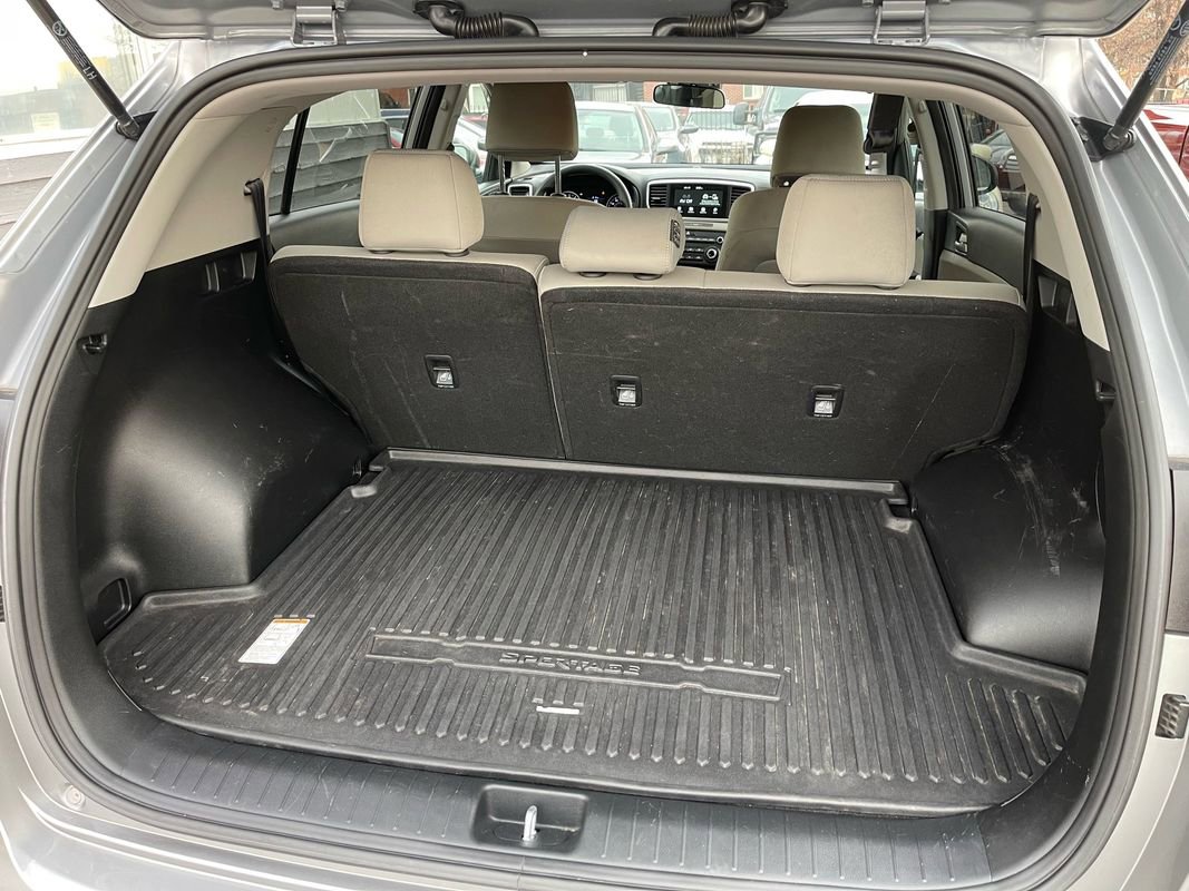 Used 2022 Kia Sportage LX image 34