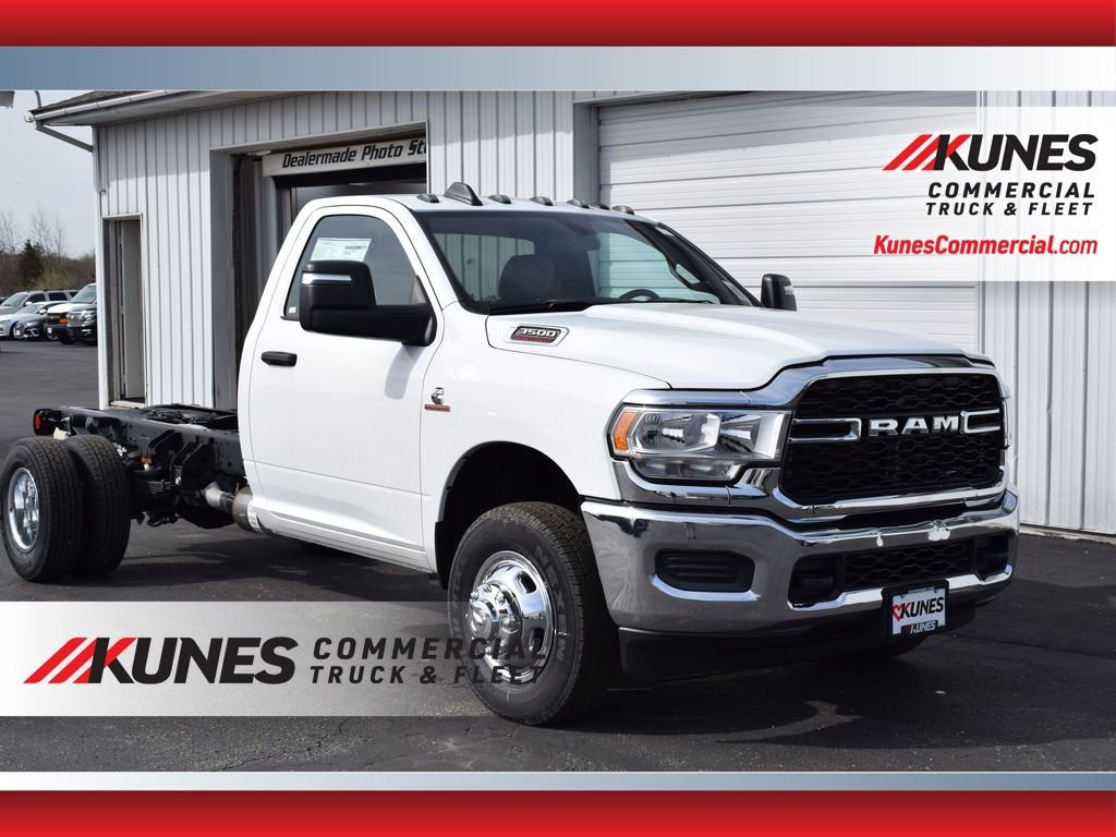New 2024 RAM 3500 Tradesman