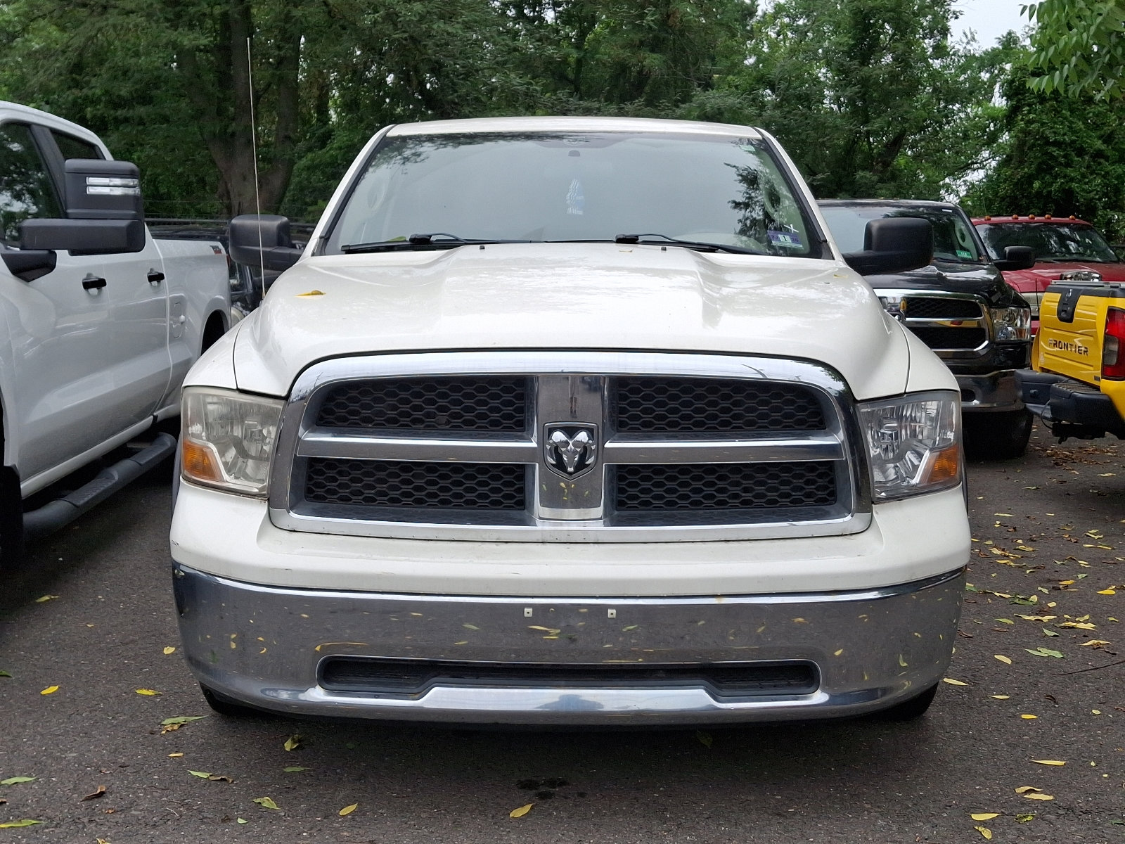 Used 2009 Dodge Ram 1500 Truck SLT image 2