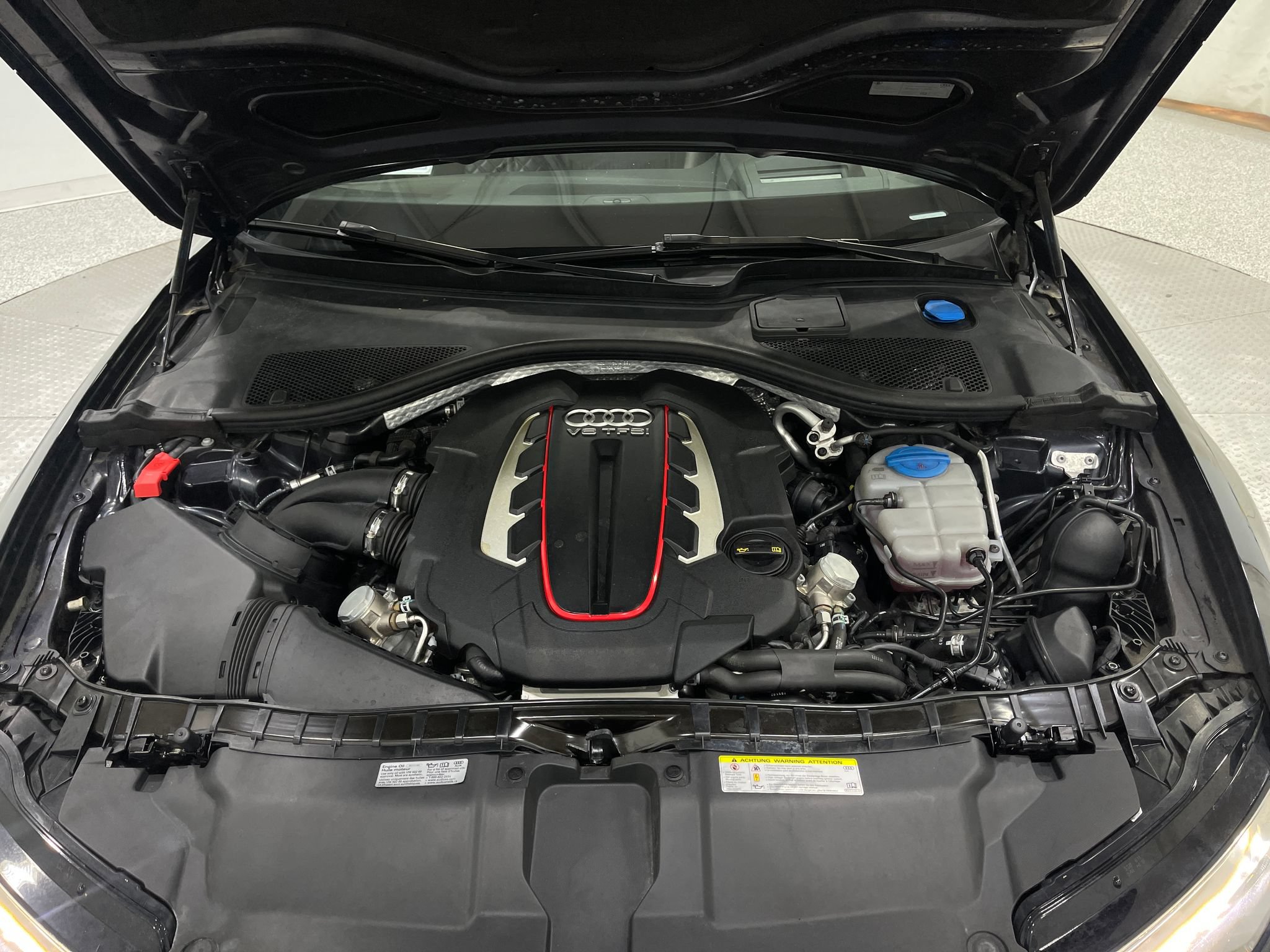 Used 2015 Audi S6 AWD/4WD image 26