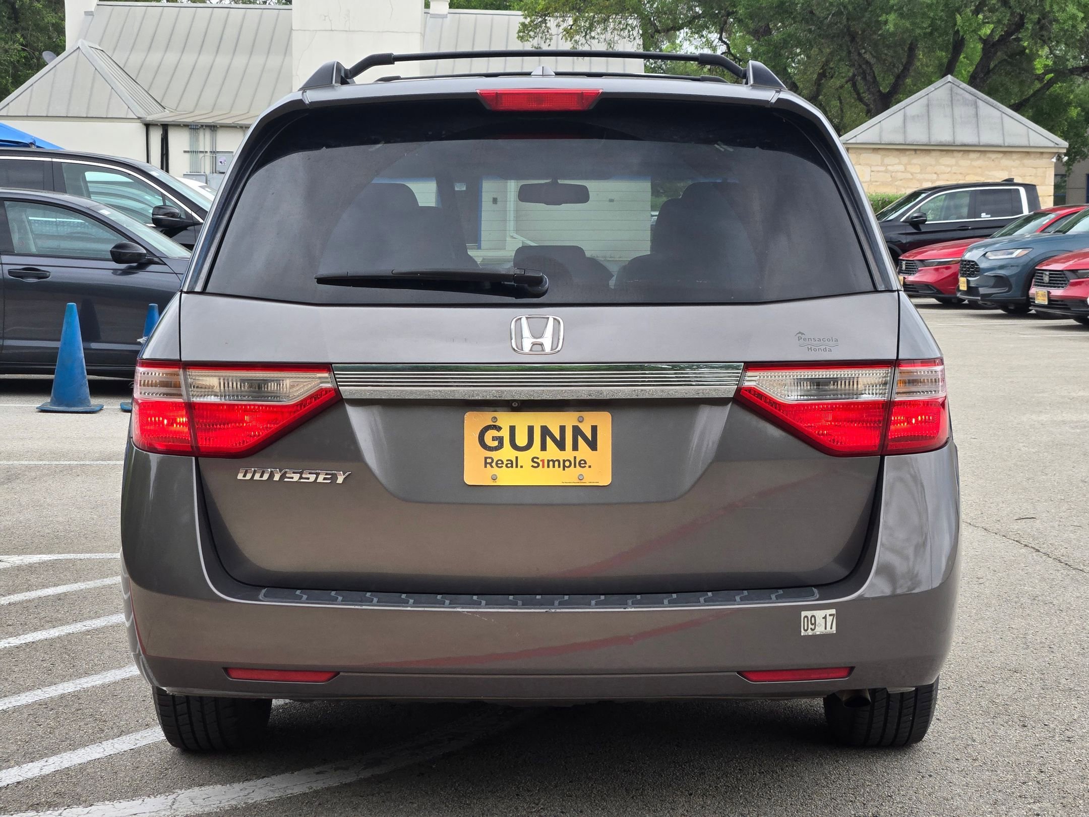 Used 2012 Honda Odyssey EX-L image 4