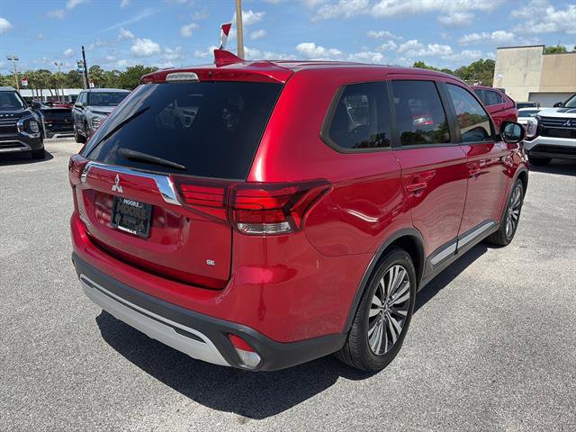 Used 2020 Mitsubishi Outlander LE image 6