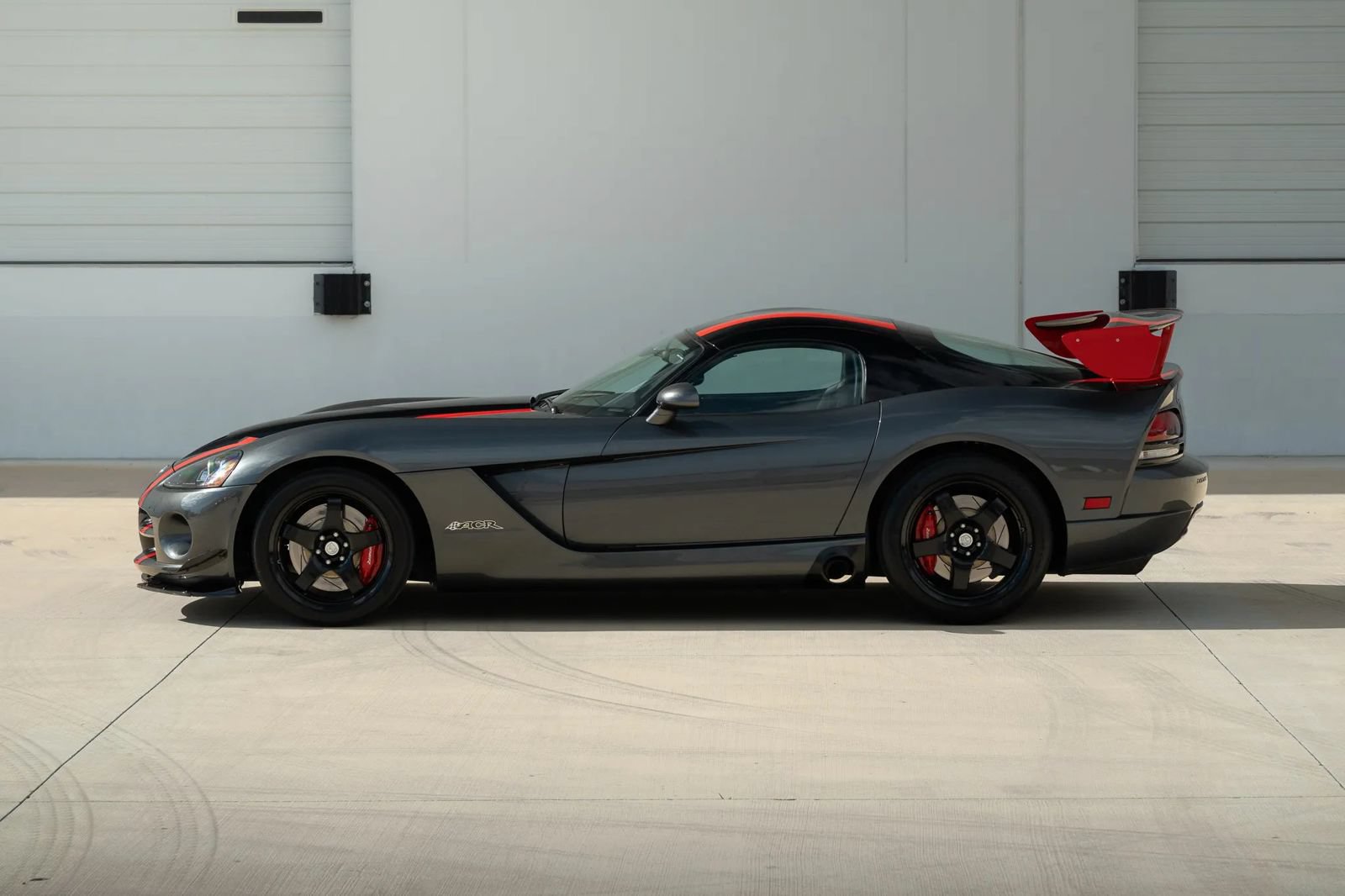 Used 2009 Dodge Viper ACR RWD image 5