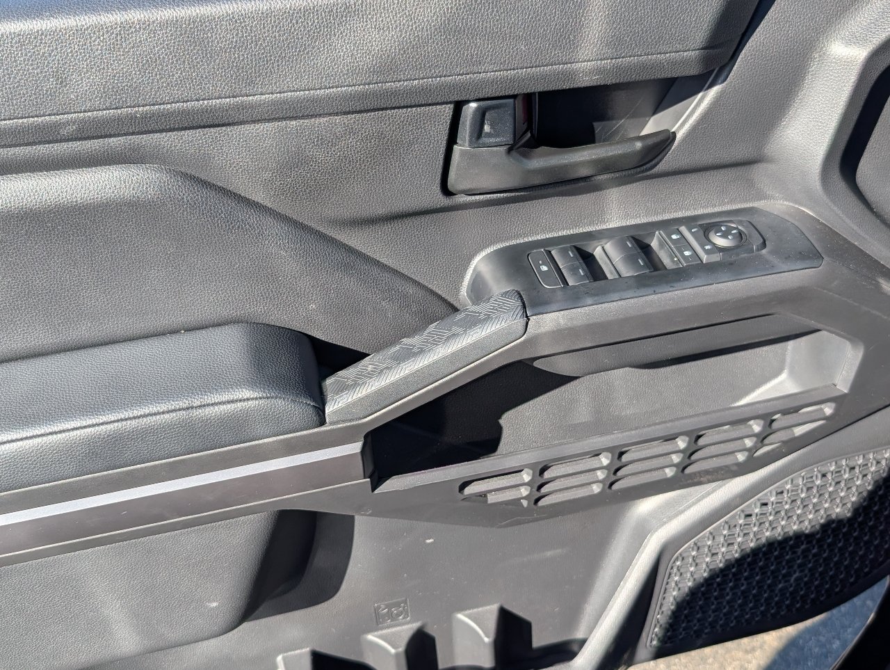 Used 2026 Toyota Tacoma SR5 RWD image 15