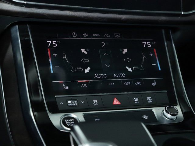 Used 2022 Audi Q8 Premium w/ Convenience Package image 24