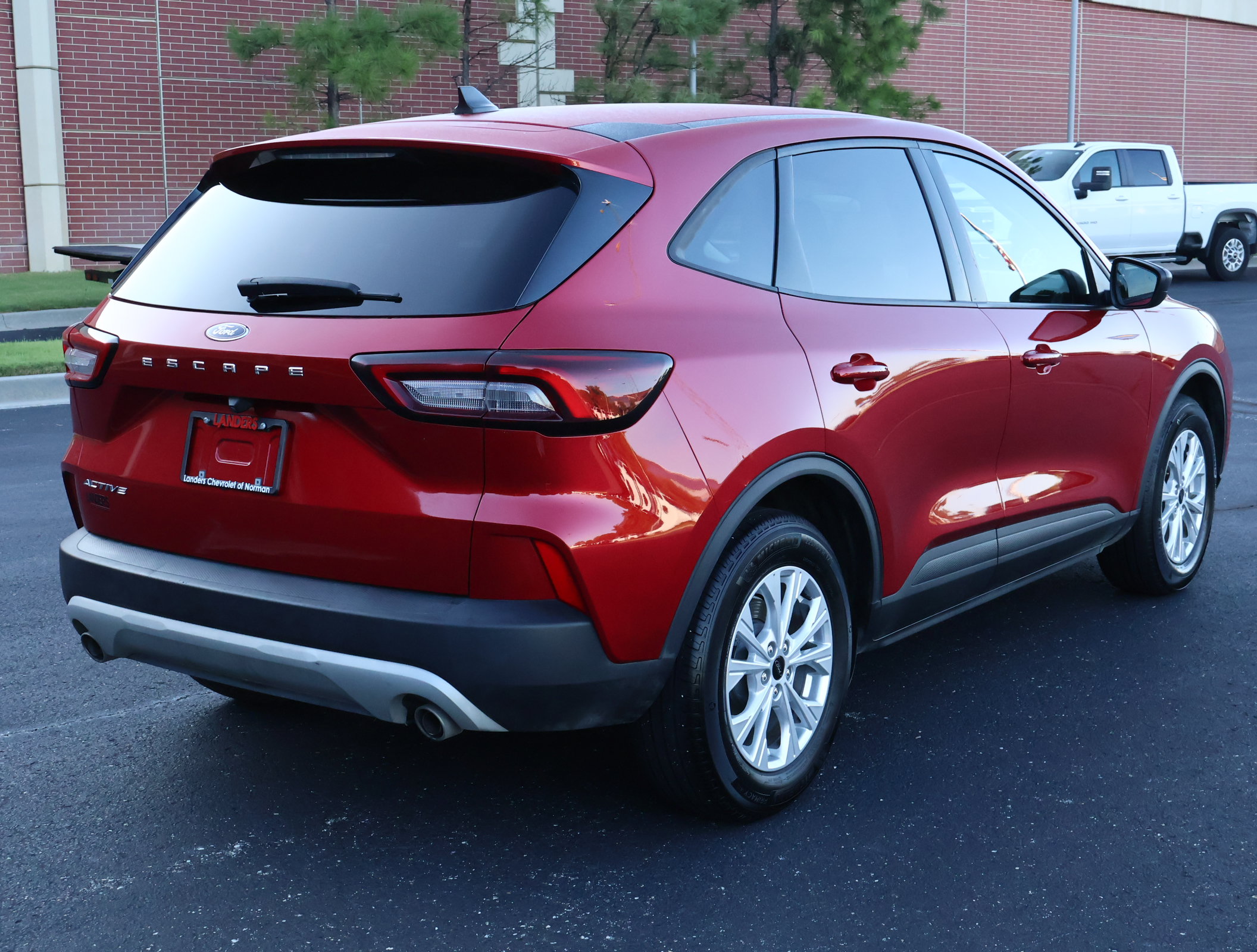 Used 2025 Ford Escape Active FWD image 28