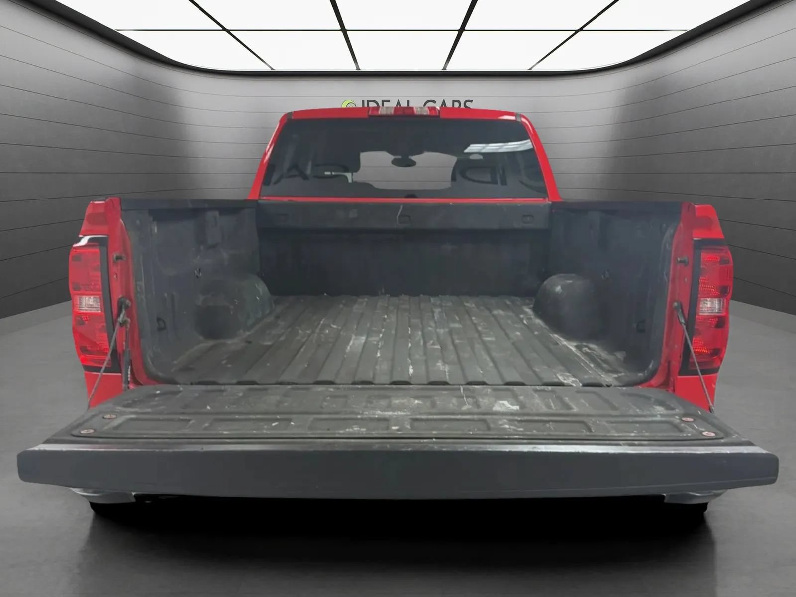 Used 2018 Chevrolet Silverado 1500 LT w/ All Star Edition RWD image 19
