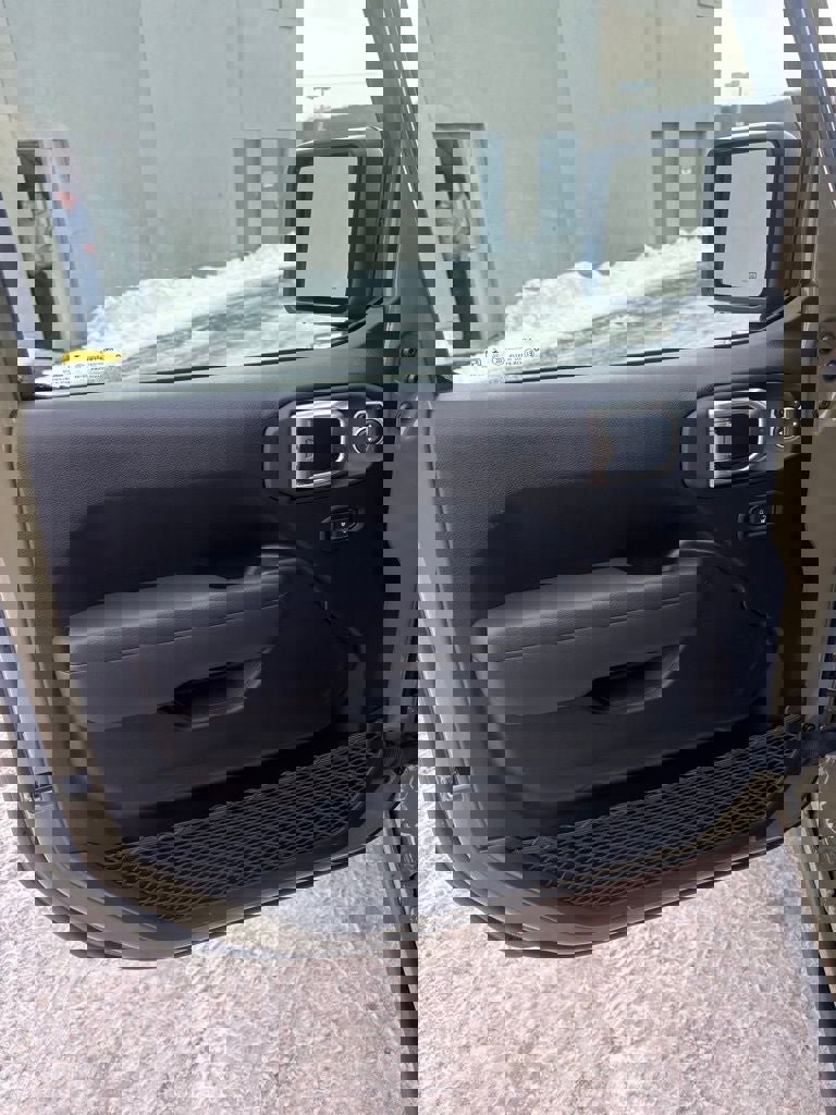 New 2026 Jeep Wrangler Unlimited Sport image 10