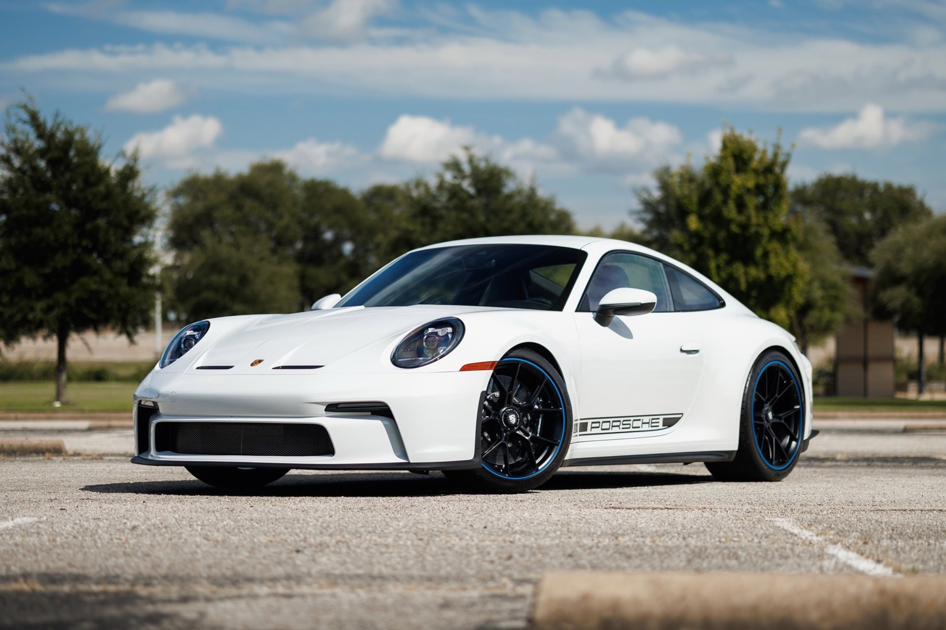 Used 2022 Porsche 911 GT3 image 2
