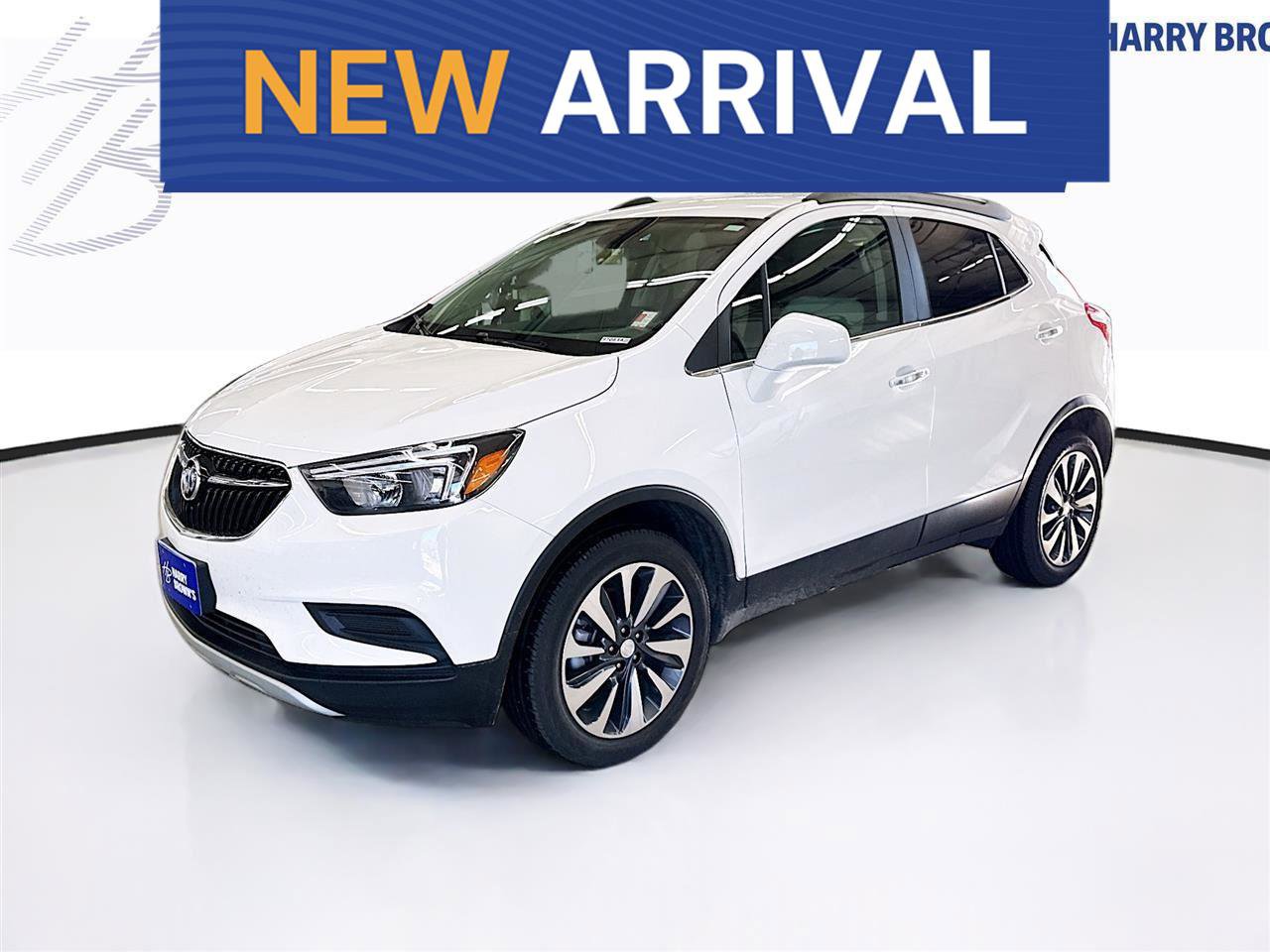 Used 2022 Buick Encore Preferred w/ Safety Package AWD/4WD image 1