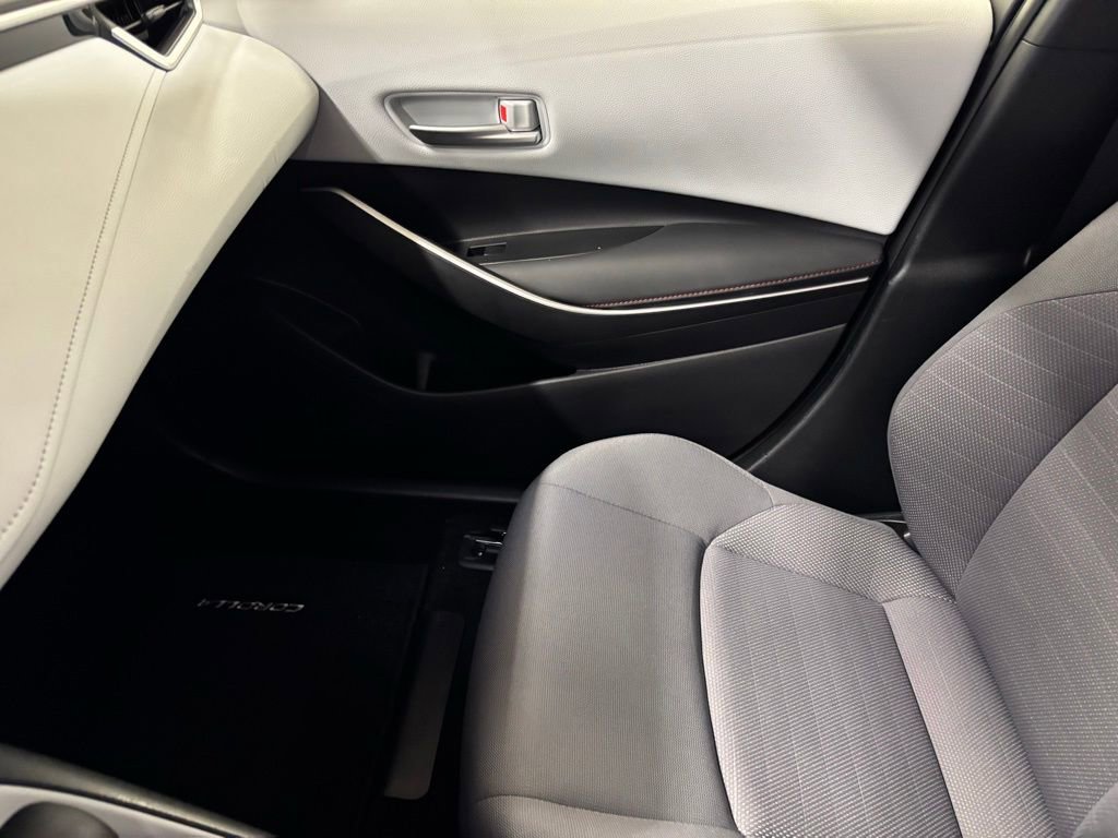 Used 2024 Toyota Corolla SE FWD image 16