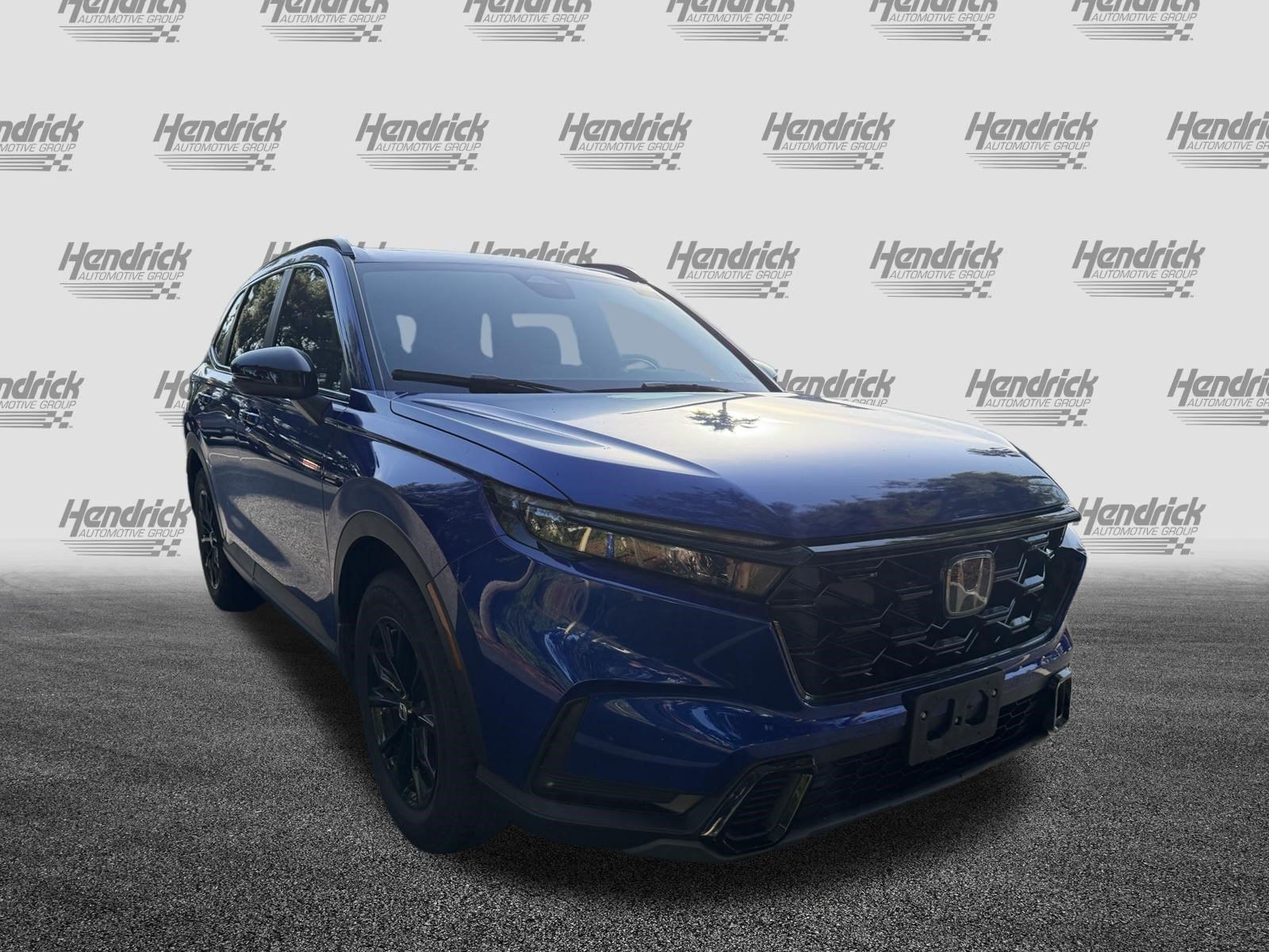 Used 2023 Honda CR-V Sport image 2