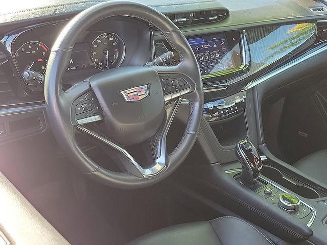 Certified 2023 Cadillac XT6 Premium Luxury image 7