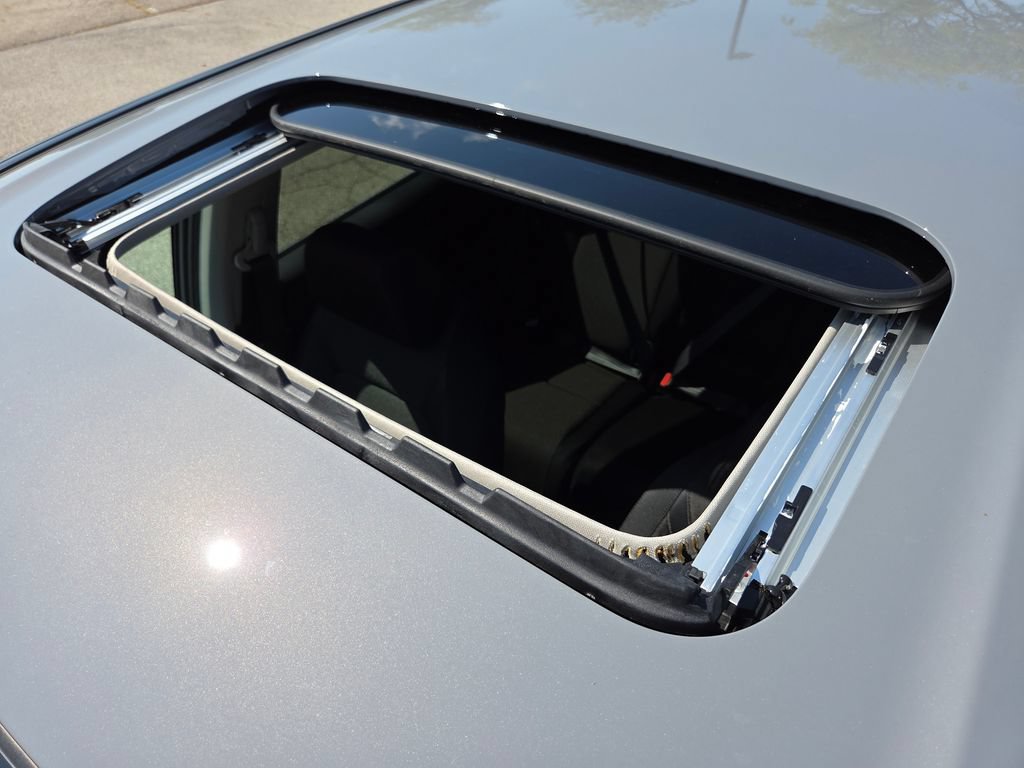 New 2027 Honda CR-V EX image 3