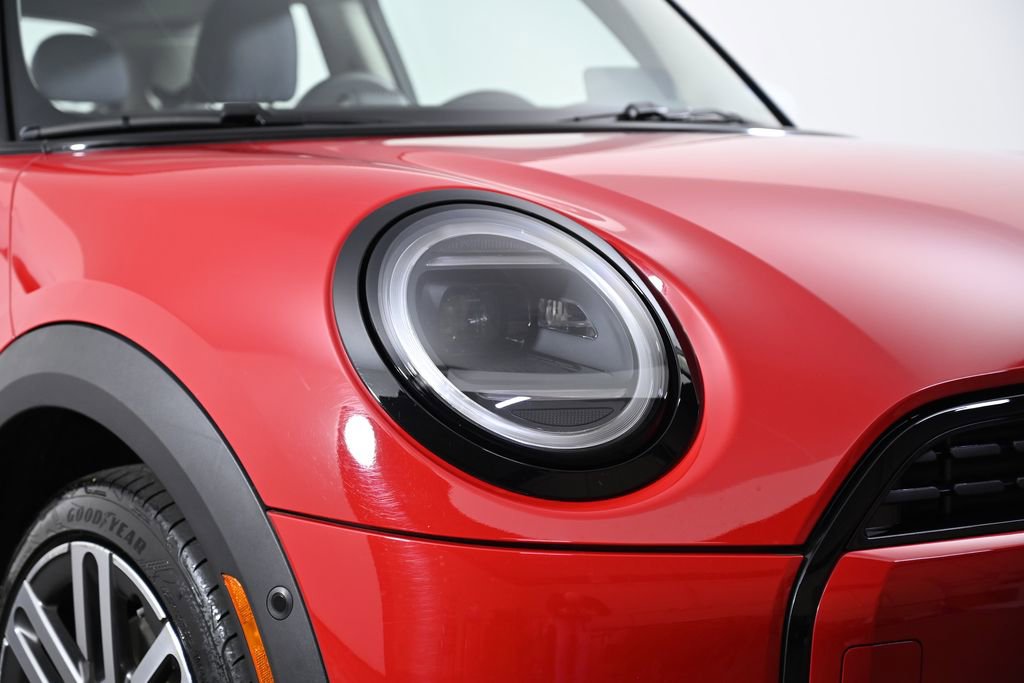 Certified 2025 MINI Cooper 2-Door Hardtop image 5