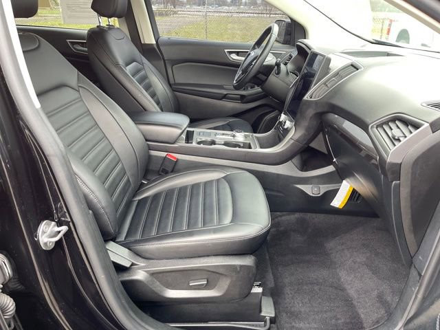 Used 2024 Ford Edge SEL w/ Convenience Package image 35