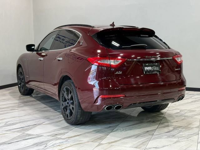 Used 2018 Maserati Levante S GranSport image 8