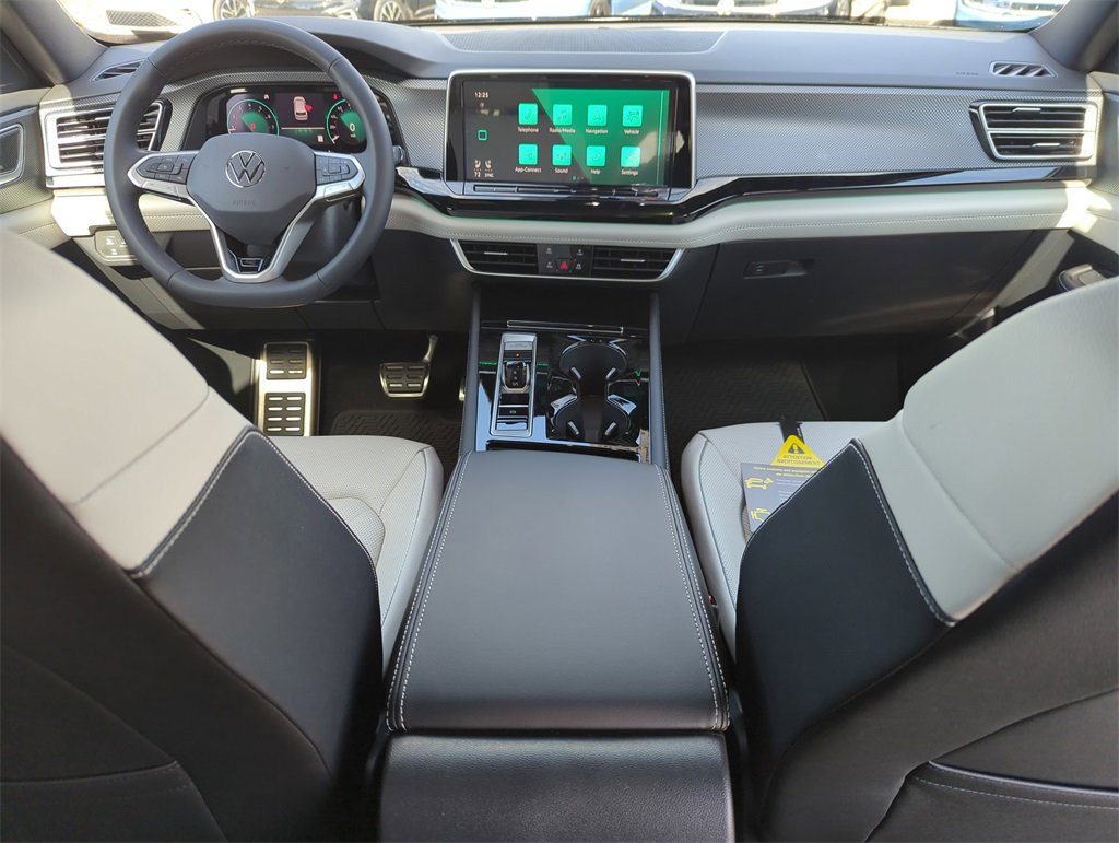 New 2026 Volkswagen Atlas Cross Sport SEL Premium R-Line image 25