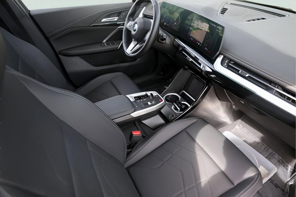 Used 2026 BMW X1 xDrive28i image 32