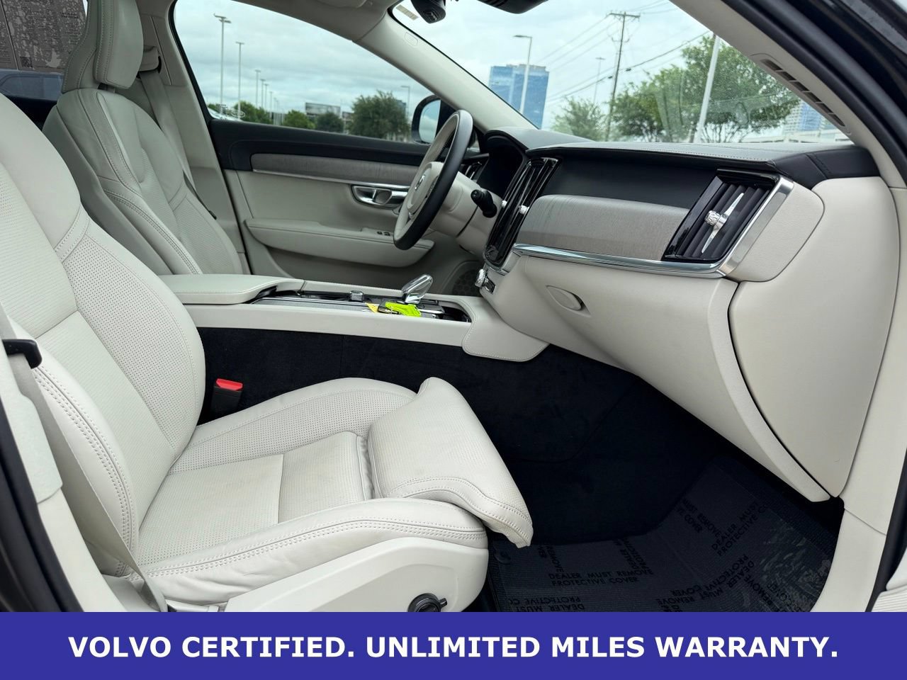 Certified 2025 Volvo V90 B6 Cross Country Ultra AWD/4WD image 33