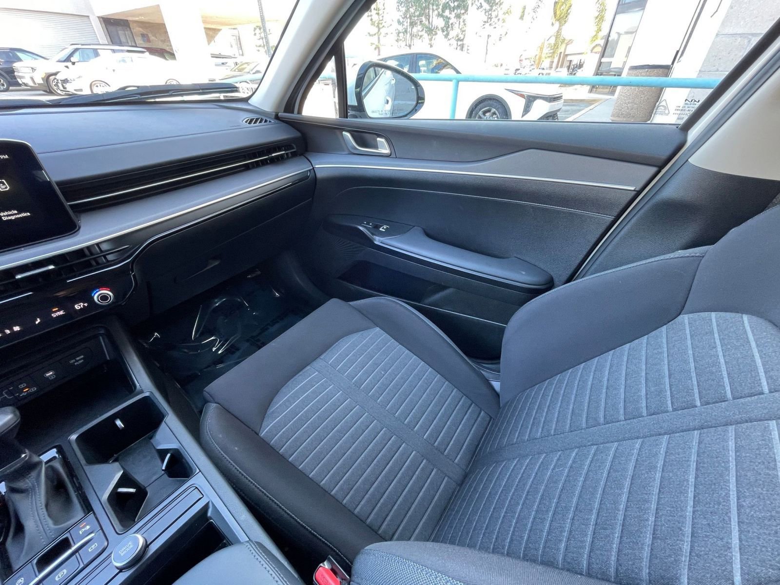 Used 2025 Kia K5 LXS image 36