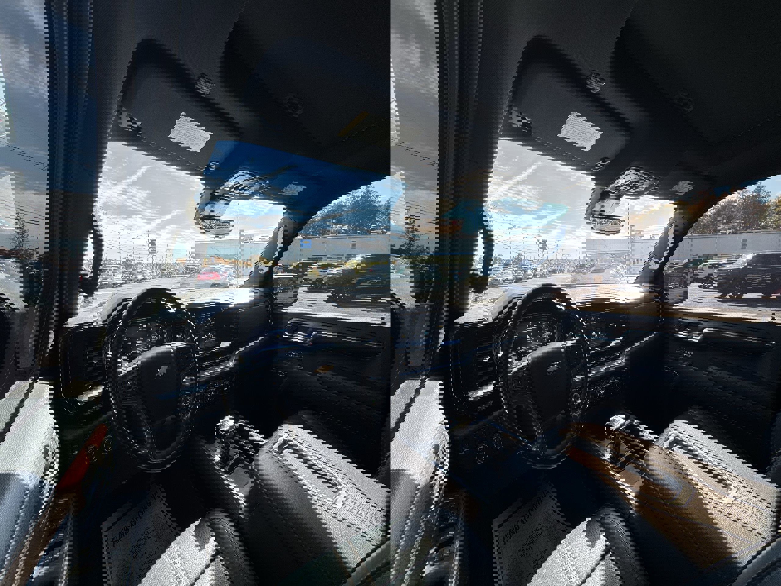 Used 2022 Chevrolet Silverado 1500 High Country w/ High Country Premium Package image 10