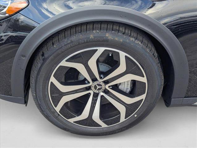 New 2025 Mercedes-Benz E 450 4MATIC All-Terrain Wagon image 9