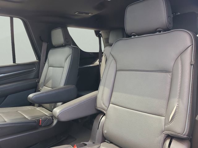 Used 2024 GMC Yukon Denali RWD image 10