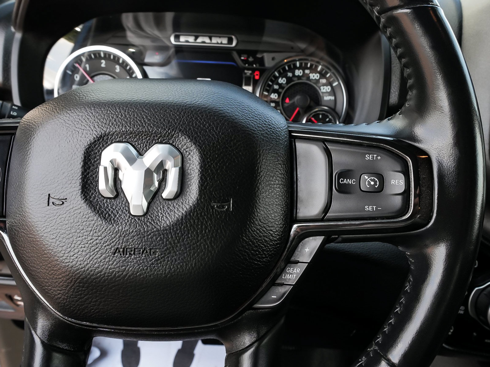 Used 2023 RAM 1500 Big Horn AWD/4WD image 21