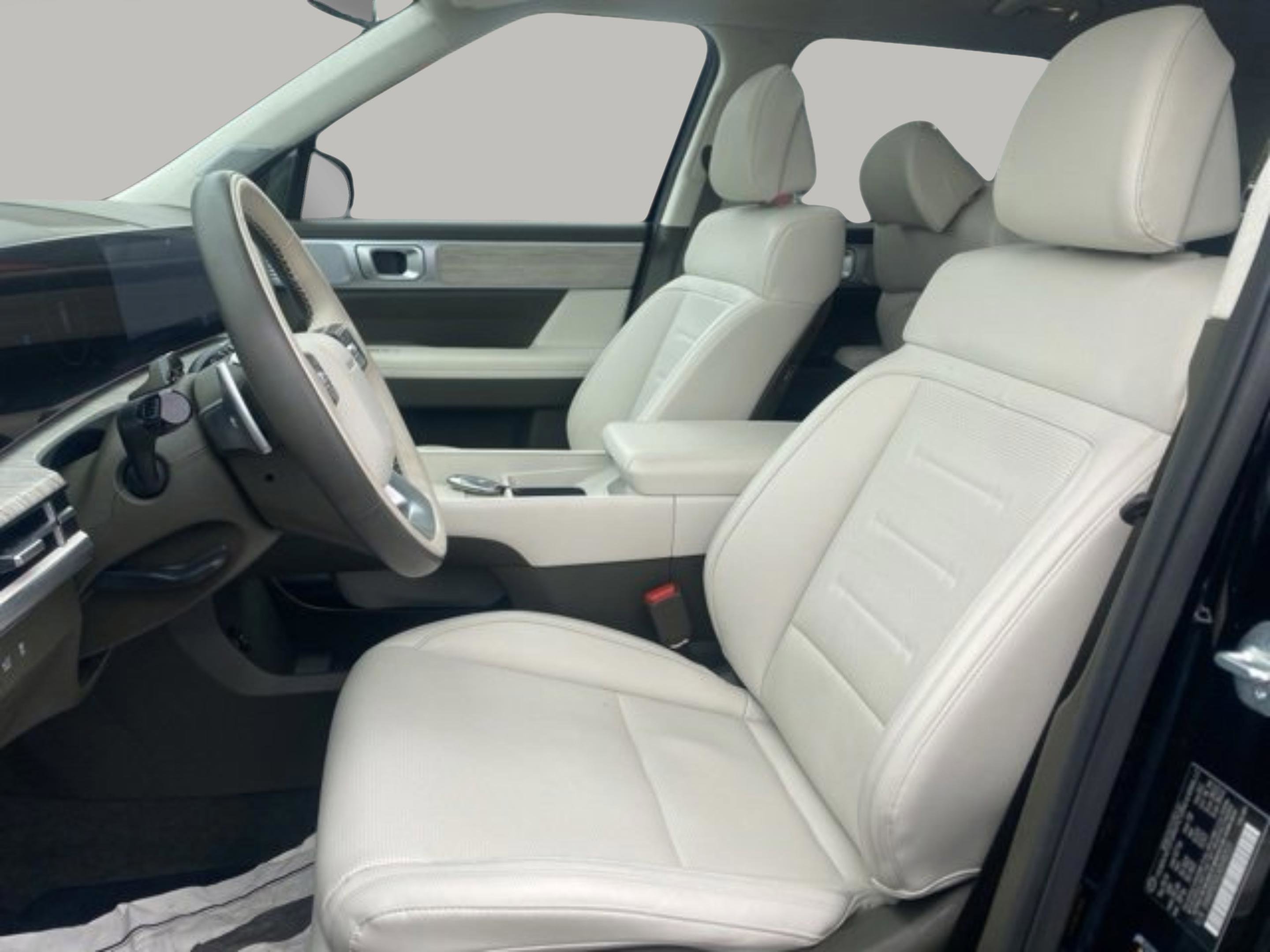 Certified 2025 Hyundai Santa Fe Calligraphy image 11
