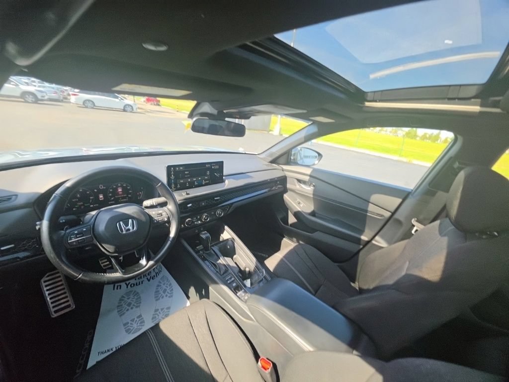 Certified 2025 Honda Accord Sport image 29