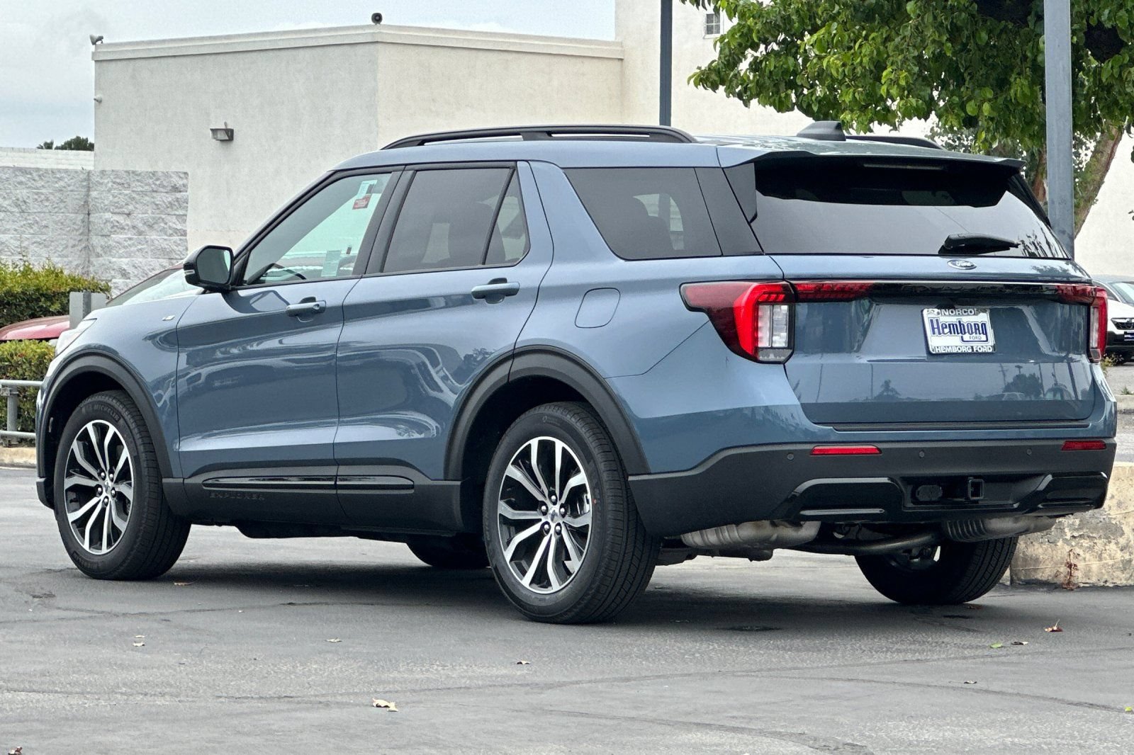 New 2026 Ford Explorer ST-Line w/ Premium Package RWD image 6