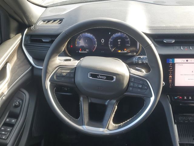 New 2026 Jeep Grand Cherokee Laredo image 18