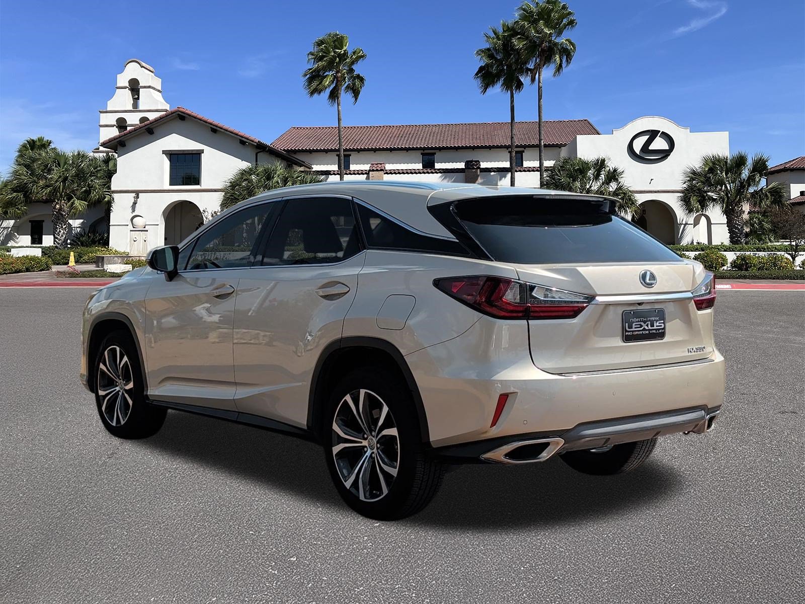 Used 2017 Lexus RX 350 FWD w/ Premium Package image 4
