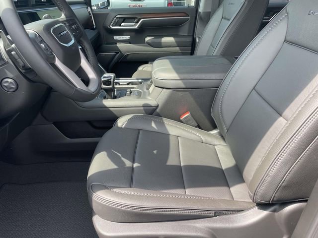 New 2026 GMC Sierra 1500 Denali w/ Denali Reserve Package image 13