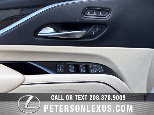Used 2021 Cadillac Escalade ESV Premium Luxury w/ Driver Assist Tech Package AWD/4WD image 26