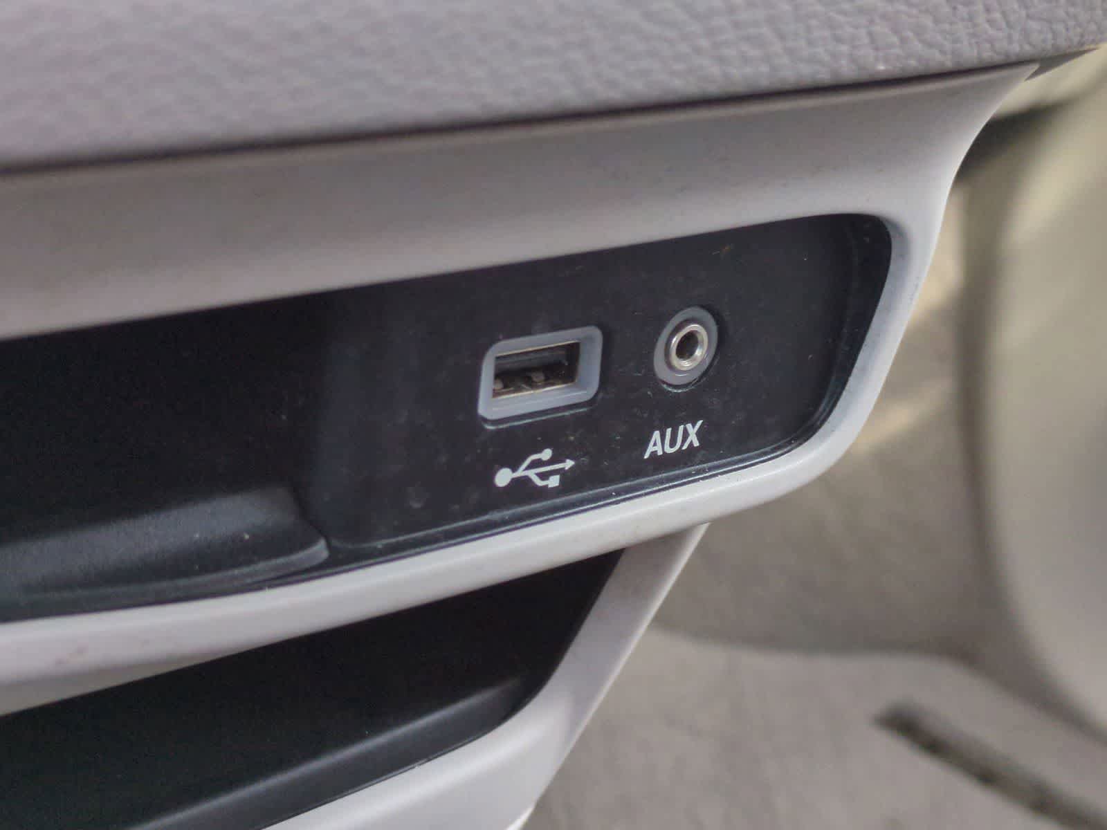 Used 2017 Chrysler Pacifica LX image 30