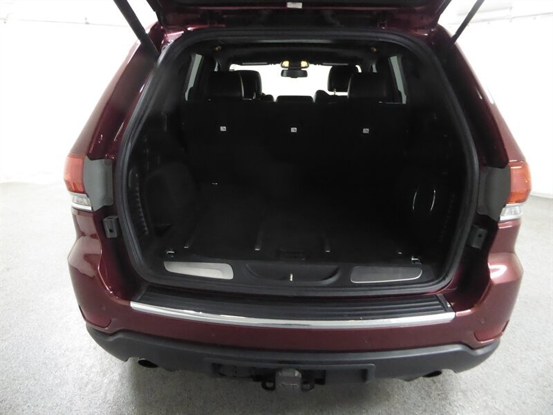 Used 2014 Jeep Grand Cherokee Limited w/ Trailer Tow Group IV AWD/4WD image 31