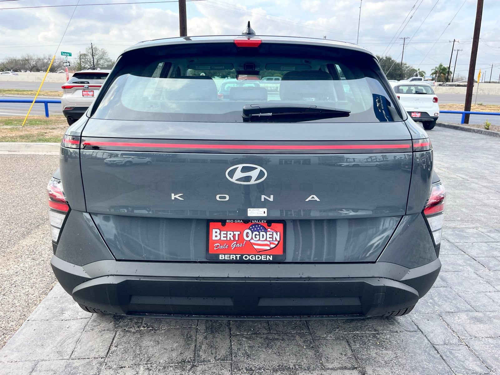 New 2026 Hyundai Kona SE FWD image 6