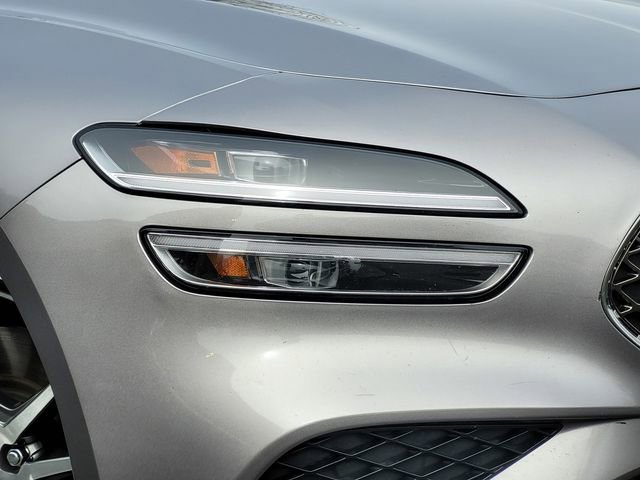 Used 2025 Genesis G70 2.5T image 10